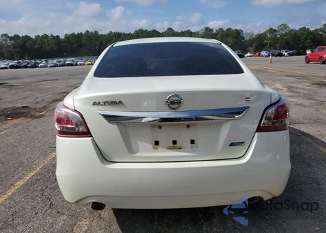2013 Nissan Altima 2.5 z USA, uszkodzony, nr VIN 1N4AL3AP9DC262098